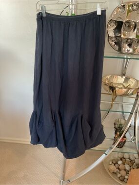 B Hadikusumo Women's Navy Blue Ruffle Hem Skirt linen with elastic waist.